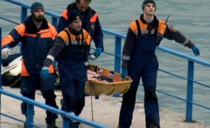 Une boîte noire de l’avion russe retrouvée en mer Noire