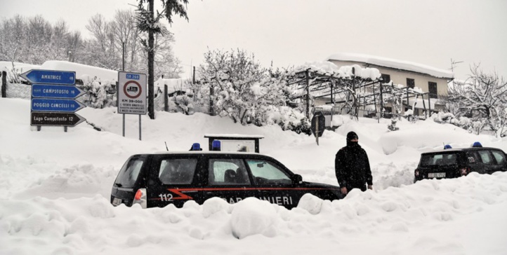 De nombreux morts dans un hôtel touché par une avalanche en Italie