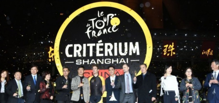 Le Tour de France met une roue en Chine