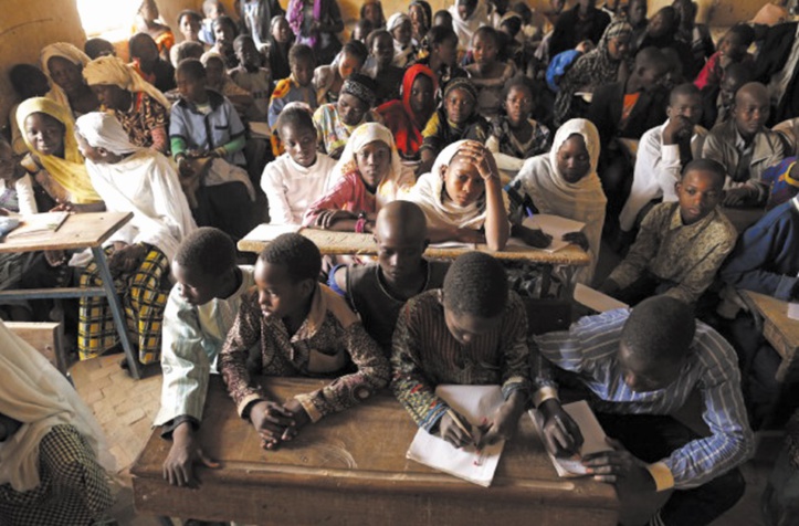 Une école saccagée et incendiée dans le centre du Mali