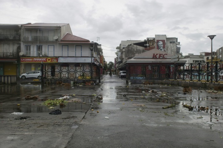 Irma sème le chaos dans l'Atlantique