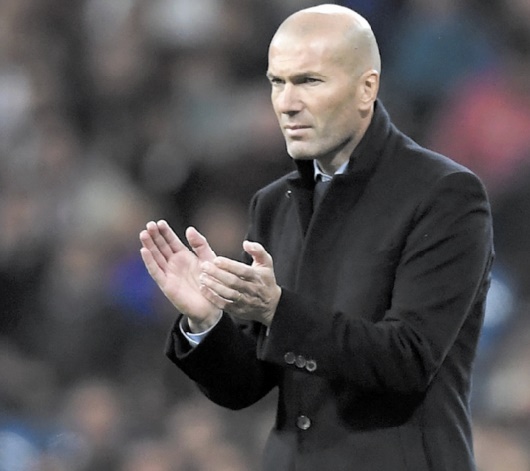 Zidane : Je dois être derrière mes joueurs