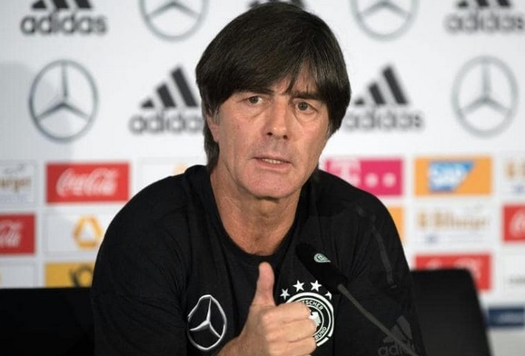 Löw vise un doublé historique