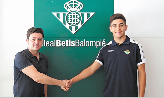 Mohamed Mizzian signe au Betis