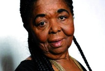 Cesaria Evora, l’Afrique pleure la diva aux pieds nus