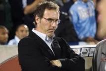 Laurent Blanc voit rouge et arrête l'aventure bleue