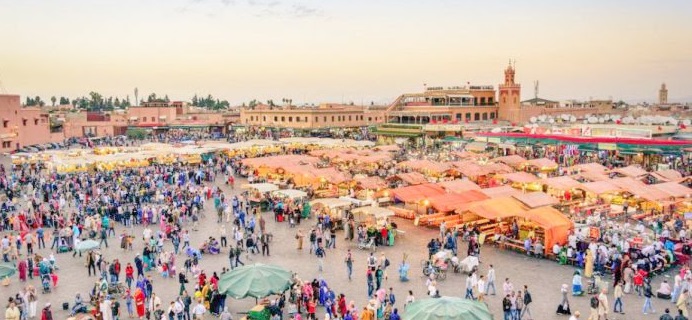 Les ONG de Marrakech prêtent main forte aux artistes de Jemaâ El Fna