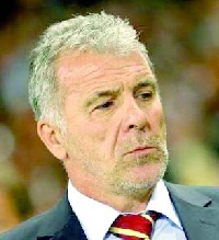 Eric Gerets : «L'équipe doit atteindre son meilleur niveau pour se qualifier»