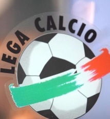 Calcio, scandale des matches truqués : La police promet d'autres révélations "sensationnelles"