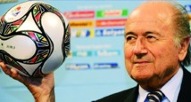 Mondial 2014 : la Fifa hésite encore sur la 3D, Matches truqués: Blatter préfère compter sur la famille du foot