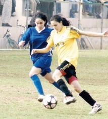 Forfaits, médiocrité et improvisation : L’amère réalité du foot féminin