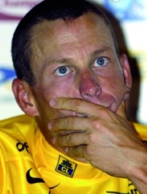 Lance Armstrong : Un mythe s’écroule