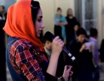 Des filles afghanes se libèrent dans un concert rock très particulier