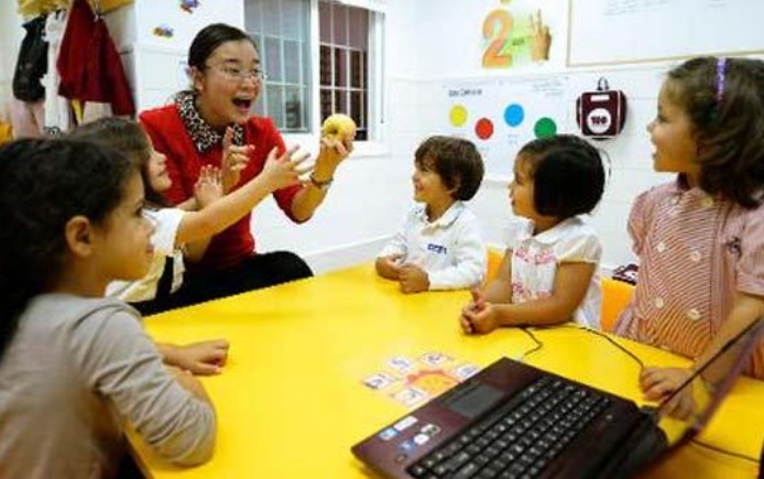 En Espagne, des tout-petits apprennent le chinois pour échapper au chômage