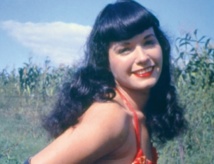 Les célébrités décédées qui gagnent le plus d’argent : Bettie Page