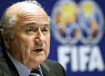 Blatter juge “inacceptable” la situation des travailleurs au Qatar