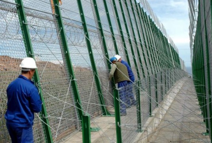 Le gouvernement espagnol prêt à retirer ses barbelés de Mellilia