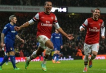 Arsenal conserve les commandes