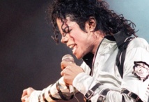 Un album posthume de Michael Jackson sortira en mai 