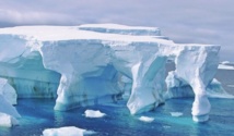 Mise en garde contre les dangers du tourisme en Antarctique