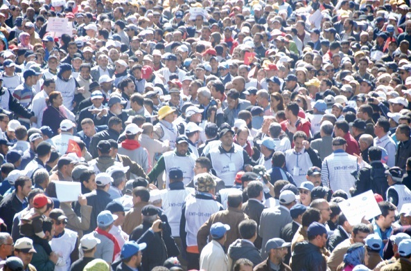 Benkirane se répand en menaces à l'encontre des syndicats