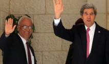 ​Rencontre entre  John Kerry et Saëb Erakat à Londres