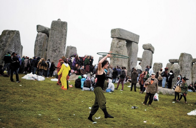 Les festivals à voir une fois dans sa vie : Fête du solstice d’été à Stonehenge (Grande-Bretagne)