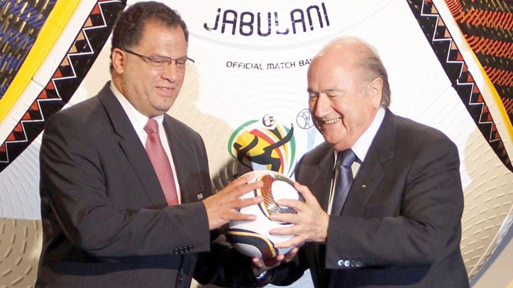 Danny Jordan en compagnie de Sepp Blatter.