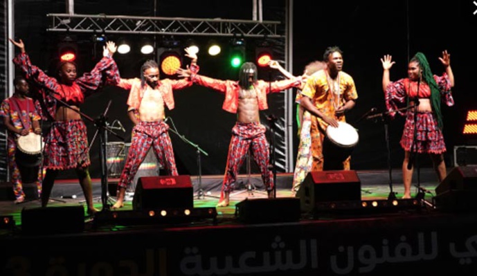 53e FNAP. La troupe “Yiriba Africa” du Burkina Faso émerveille le public du festival