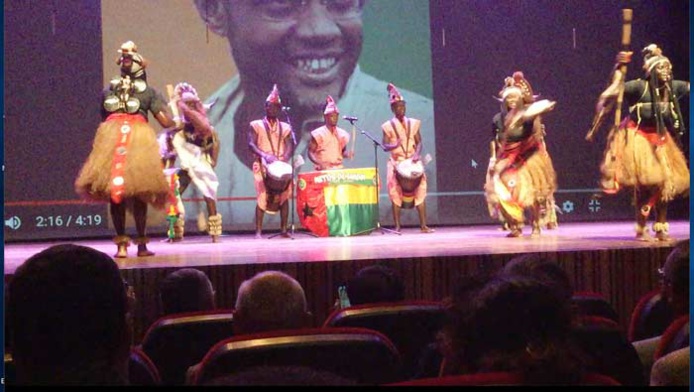 Journée culturelle bissau-guinéenne au Théâtre Mohammed V : Bonnes performances du groupe «Netos de Bandim» et de l'artiste musicien Binham Quimor