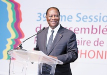 Alassane Ouattara, un président économiste à la main de fer