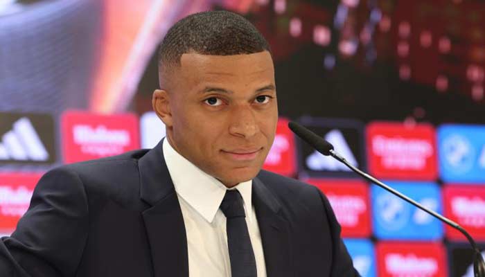 Mbappé sort du silence et affirme ne pas être concerné par les accusations de viol en Suède