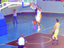 La famille du basket se donne en spectacle lors de l’AGE de la Fédération