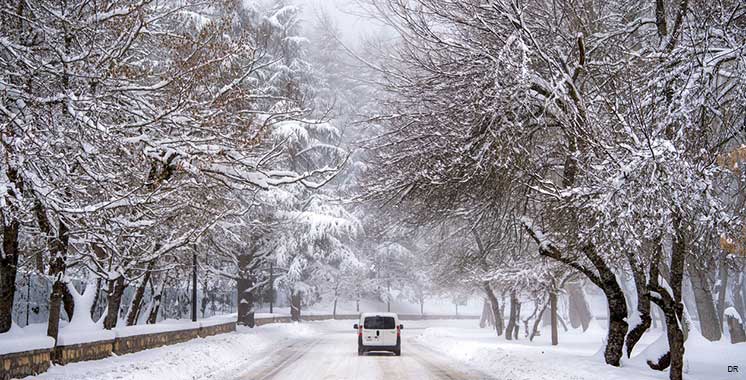 Chutes de neige mardi et mercredi dans plusieurs provinces