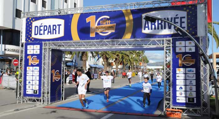 Bouazza Kassaoui et Sara Dahrouch remportent la Course internationale 10 km de M’diq