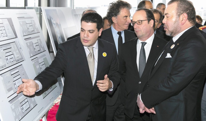 Le projet du Centre culturel marocain à Paris présenté  à S.M le Roi et au Président François Hollande.