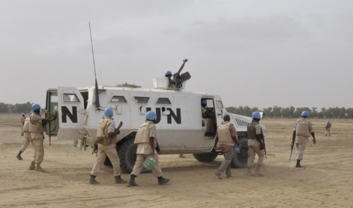 Cinq Casques bleus tués dans une attaque “terroriste” dans le centre du Mali