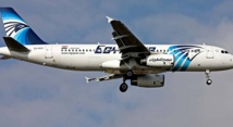 Des morceaux de la carlingue de l'Airbus A320 d'EgyptAir localisés sur "plusieurs sites"