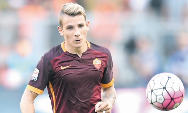 Lucas Digne signe au Barça