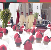 S.M Mohammed VI dans le discours du Trône Je suis le Roi de toutes les formations  politiques, sans discrimination ou exclusion