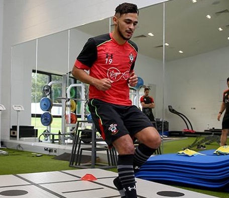 Puel : Boufal ne reprendra pas avant un mois