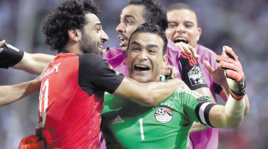 Le doyen El-Hadary emmène l'Egypte en finale