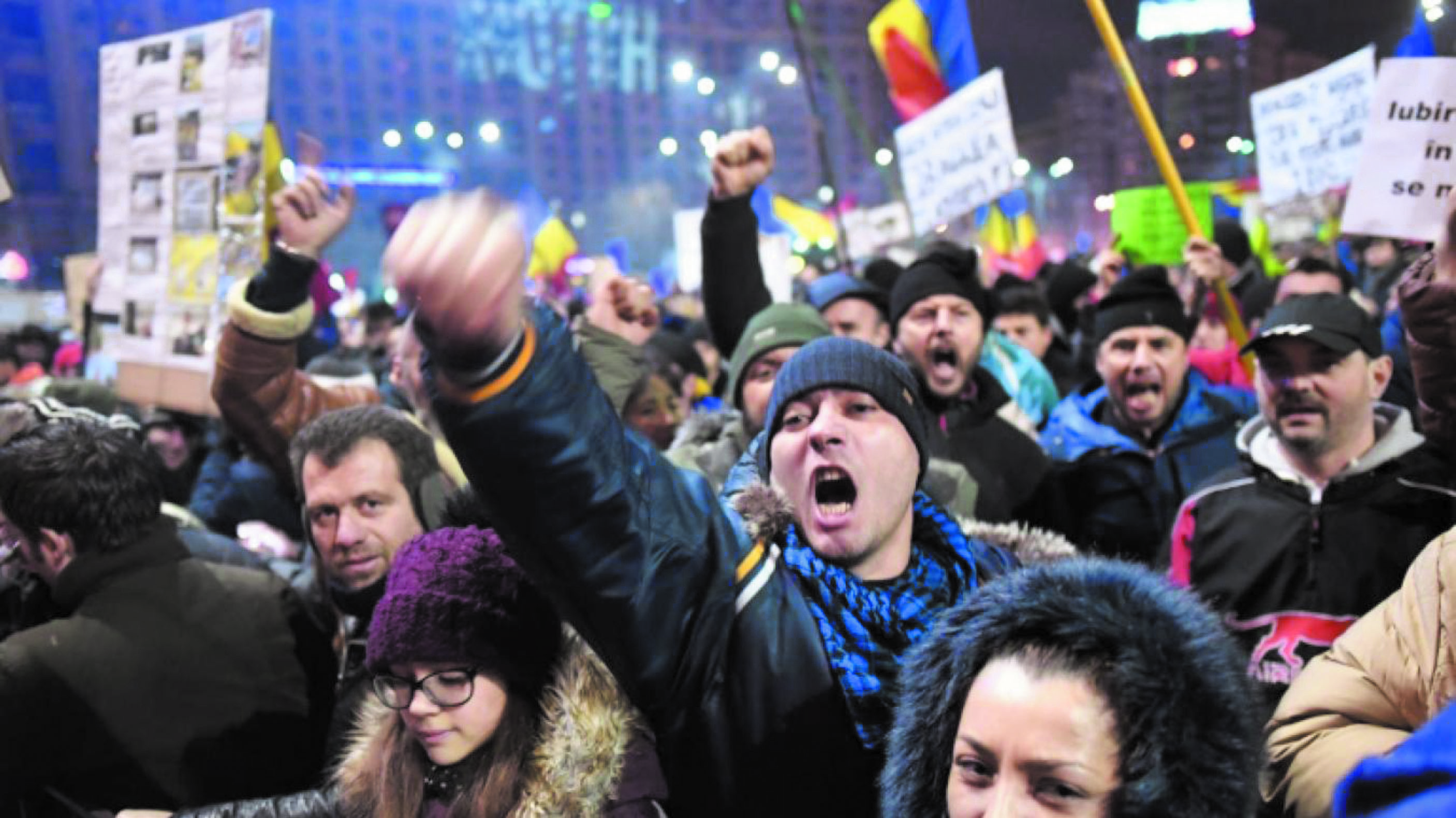 Les manifestants anticorruption  font plier le gouvernement roumain