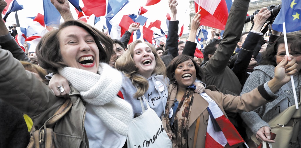 Le monde réagit favorablement à la victoire d'Emmanuel Macron