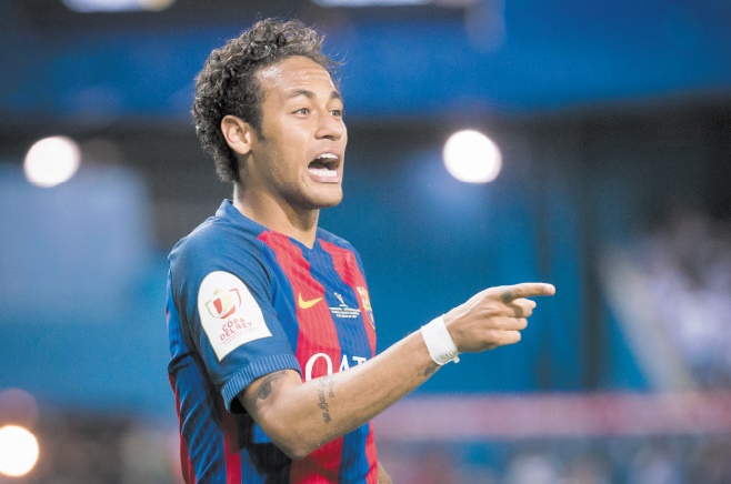 Paris ou Barcelone Pressions en tous genres autour de Neymar