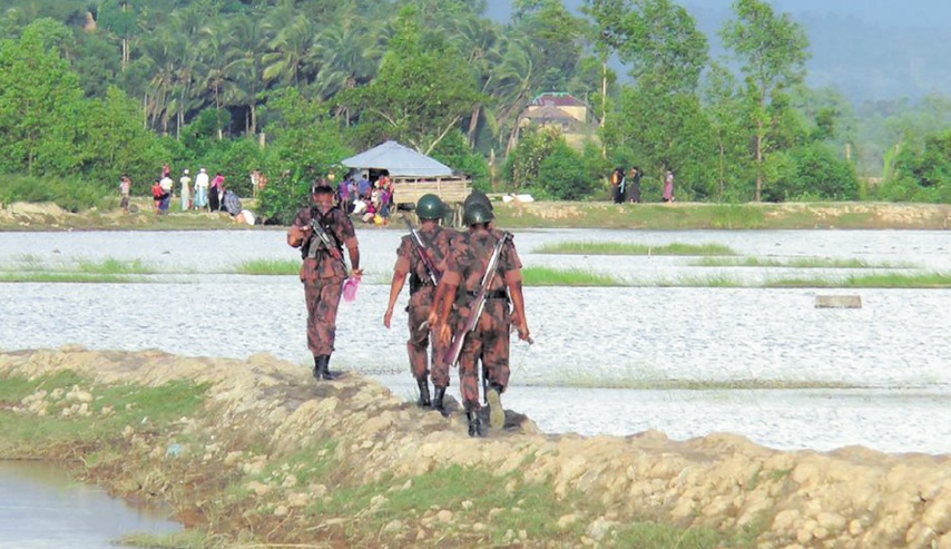 Des bases militaires construites sur d'anciens villages rohingyas