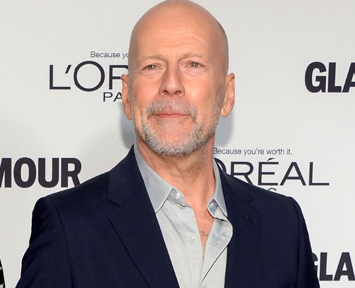 Bruce Willis monte sur le ring pour entraîner Tyson