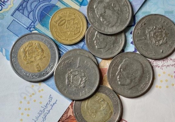 Appréciation de 1,2 % du dirham face au dollar en 2017