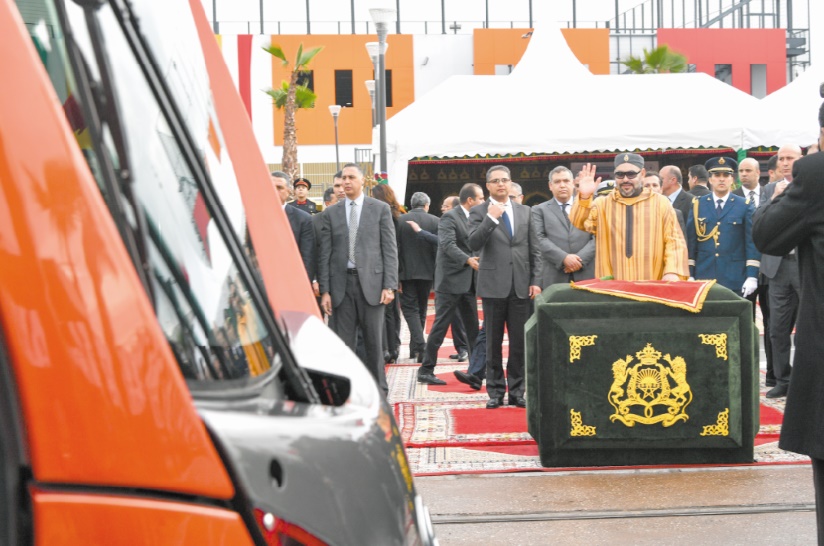 S.M le Roi lance la mise en service de la deuxième ligne du tramway de Casablanca