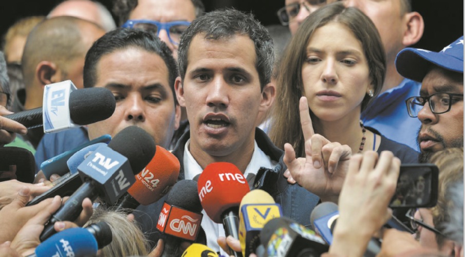 Juan Guaido appelle à manifester pour faire basculer l'armée